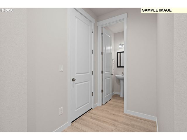 1445 W 13TH, La Center, WA 98629