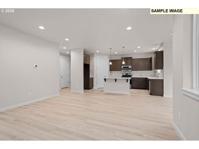 1445 W 13TH, La Center, WA 98629