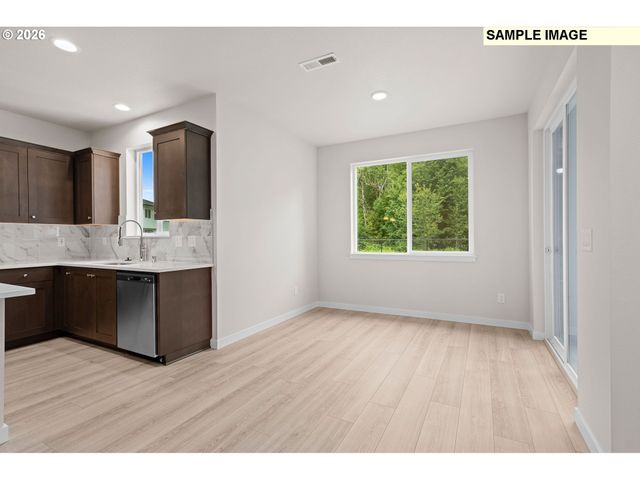1445 W 13TH, La Center, WA 98629