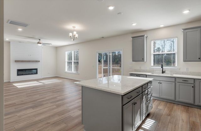 206 Palfrey Drive, Ridgeville, SC 29472