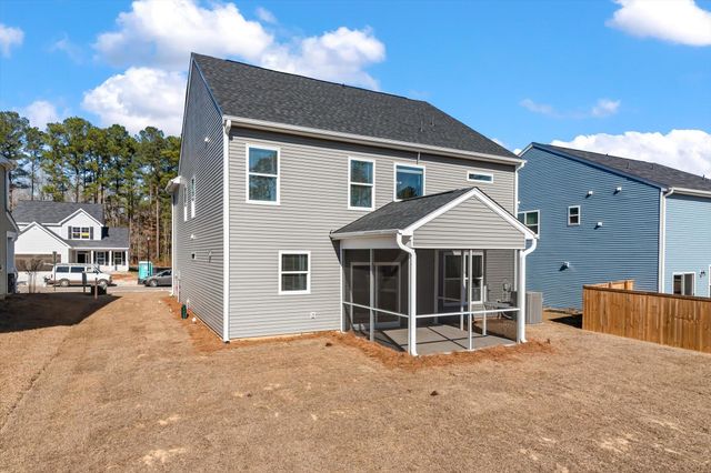 206 Palfrey Drive, Ridgeville, SC 29472