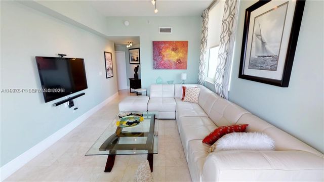 3330 NE 190th St MPH15, Aventura, FL 33180