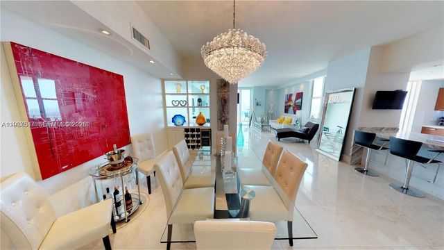 3330 NE 190th St MPH15, Aventura, FL 33180