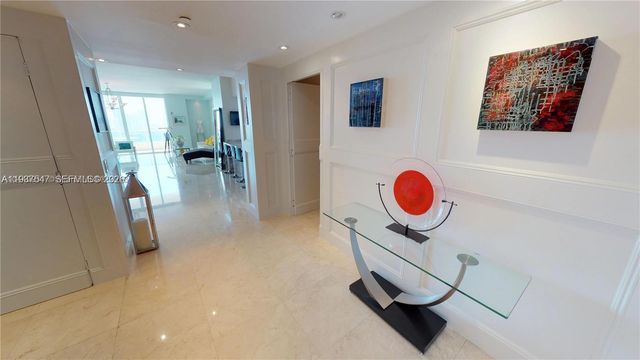 3330 NE 190th St MPH15, Aventura, FL 33180