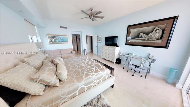 3330 NE 190th St MPH15, Aventura, FL 33180