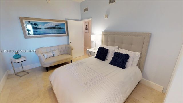 3330 NE 190th St MPH15, Aventura, FL 33180