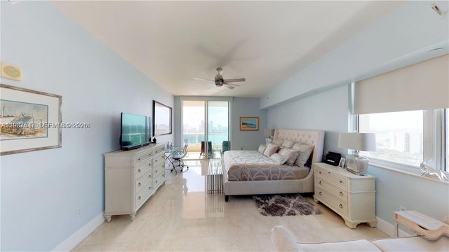 3330 NE 190th St MPH15, Aventura, FL 33180