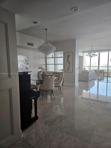 3330 NE 190th St MPH15, Aventura, FL 33180