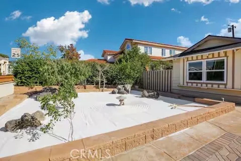 1072 Ridgecrest, Monterey Park, CA 91754