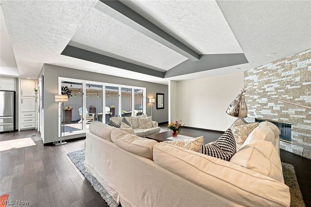12380 Kronos Court, Strongsville, OH 44149