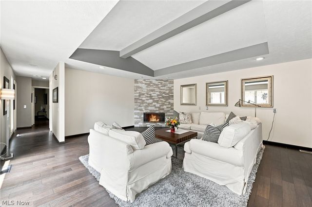 12380 Kronos Court, Strongsville, OH 44149