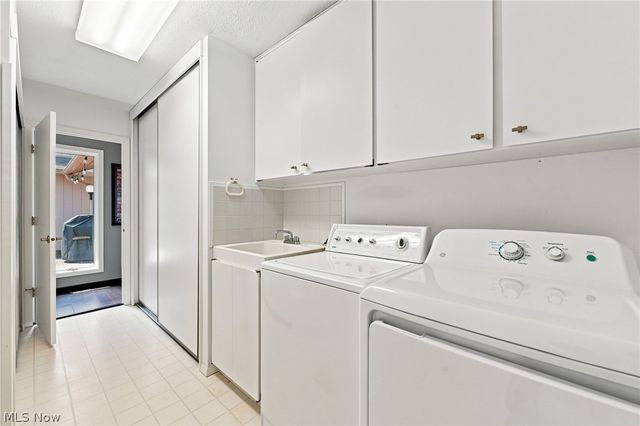12380 Kronos Court, Strongsville, OH 44149