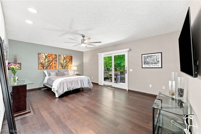 12380 Kronos Court, Strongsville, OH 44149