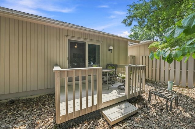 12380 Kronos Court, Strongsville, OH 44149