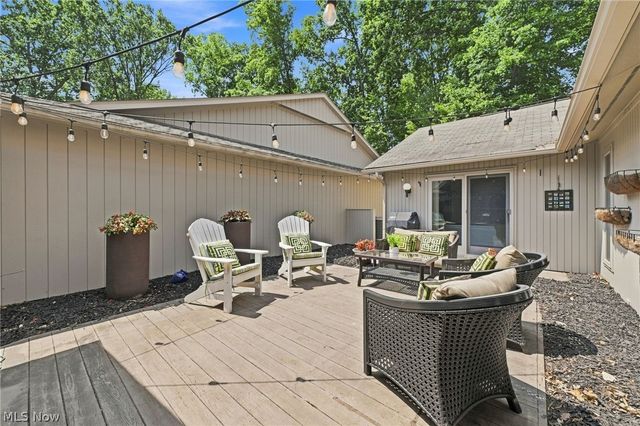 12380 Kronos Court, Strongsville, OH 44149