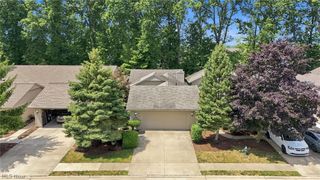 12380 Kronos Court, Strongsville, OH 44149