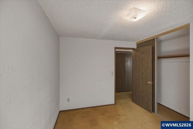 635 SW 56th St, Corvallis, OR 97333