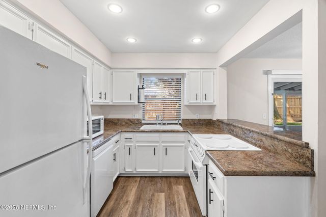 5530 GALEWIND Lane, Jacksonville, FL 32211