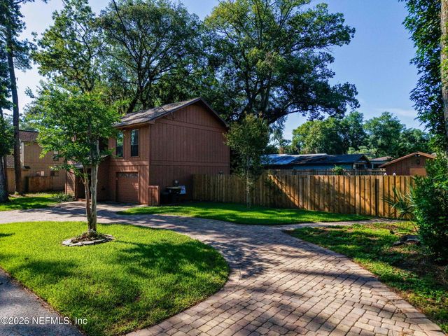 5530 GALEWIND Lane, Jacksonville, FL 32211