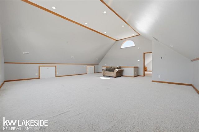 38823 E Archer Drive, Harrison Twp, MI 48045