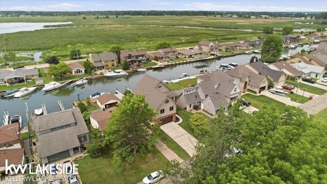 38823 E Archer Drive, Harrison Twp, MI 48045