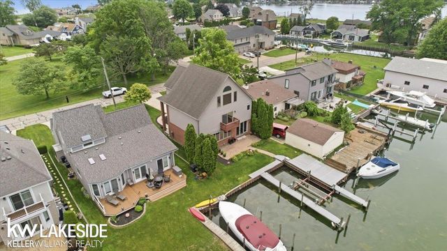 38823 E Archer Drive, Harrison Twp, MI 48045