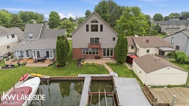 38823 E Archer Drive, Harrison Twp, MI 48045