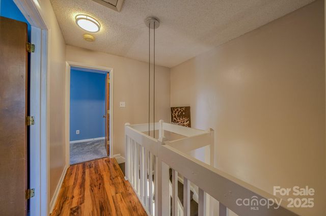 43 Hollybrook Drive, Asheville, NC 28803