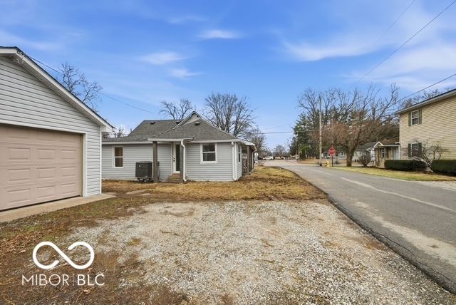 602 Lebanon Street, Lizton, IN 46149