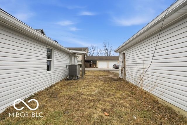 602 Lebanon Street, Lizton, IN 46149