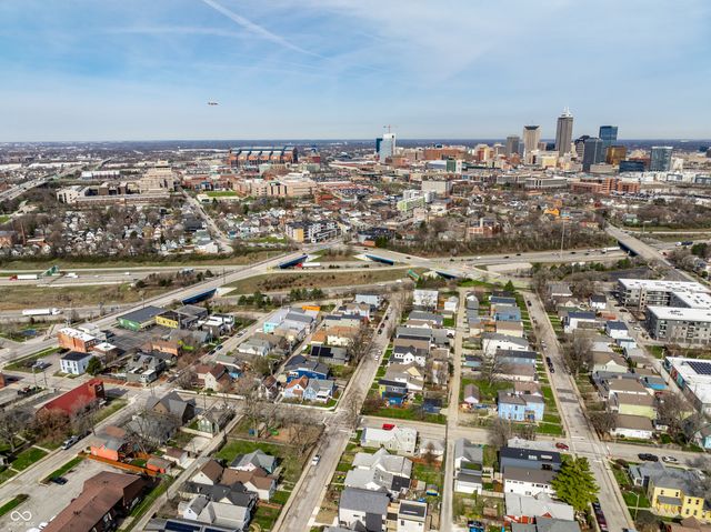 969 Elm Street, Indianapolis, IN 46203