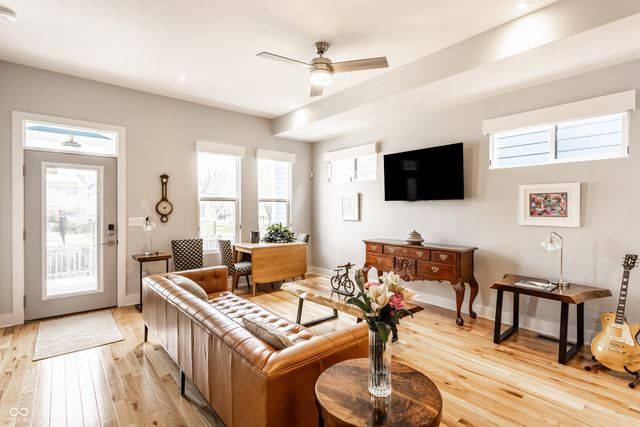 969 Elm Street, Indianapolis, IN 46203