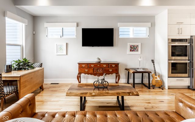 969 Elm Street, Indianapolis, IN 46203