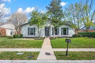813 Cambridge Drive, Plano, TX 75023