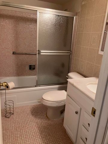 202 Camden I, West Palm Beach, FL 33417