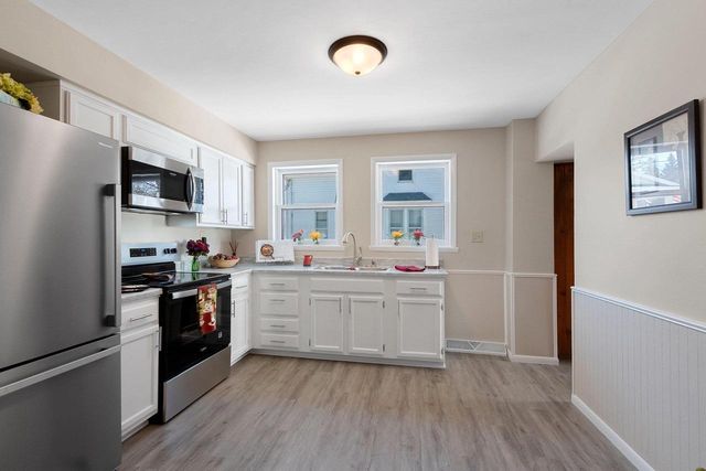 1114 W PACKARD STREET, Appleton, WI 54914