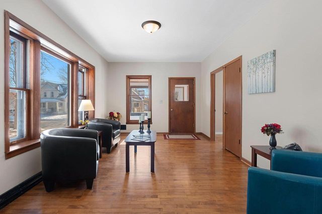 1114 W PACKARD STREET, Appleton, WI 54914