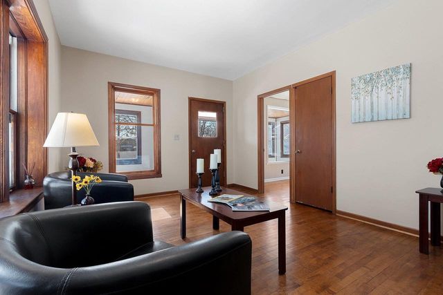 1114 W PACKARD STREET, Appleton, WI 54914