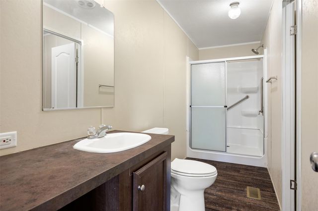 103 Spring View DR, Johnson City, TX 78636