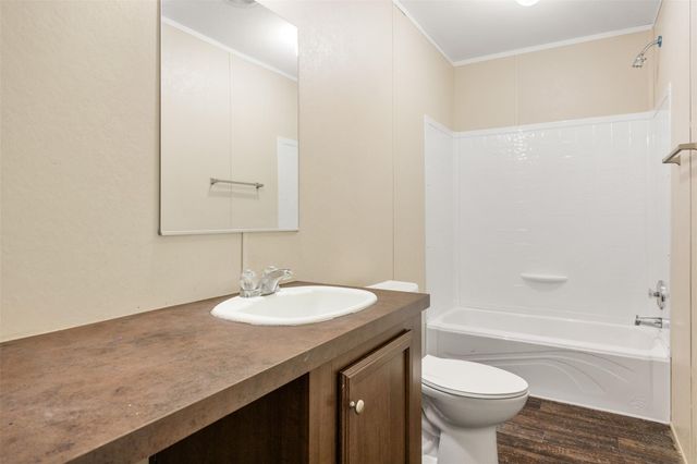 103 Spring View DR, Johnson City, TX 78636