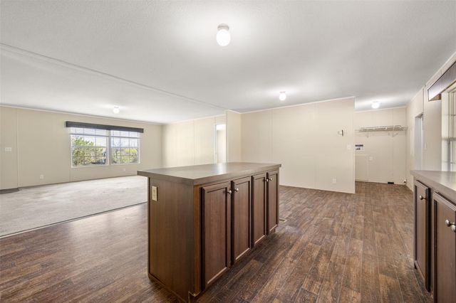 103 Spring View DR, Johnson City, TX 78636