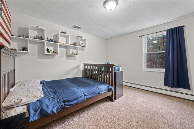 16 Day St, Norfolk, MA 02056