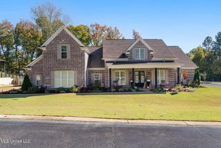 5098 Harlech Castle, Southaven, MS 38671