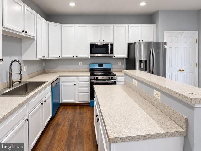 15693 PALERMO TER, Woodbridge, VA 22191