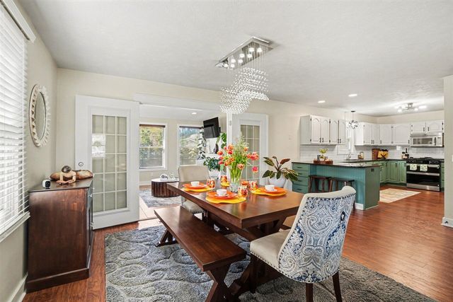 8500 S Maple Court, Zeeland, MI 49464