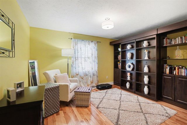 8500 S Maple Court, Zeeland, MI 49464