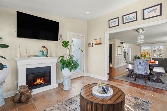 8500 S Maple Court, Zeeland, MI 49464