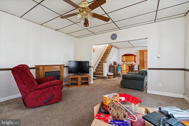 832 JEFFERSON AVE, Bristol, PA 19007