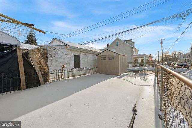 832 JEFFERSON AVE, Bristol, PA 19007