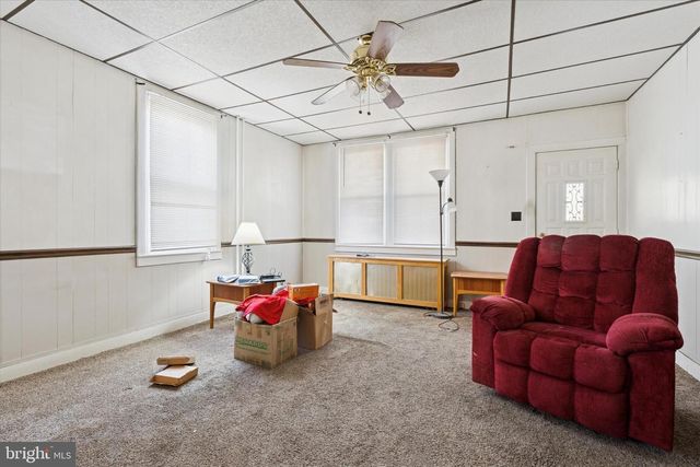 832 JEFFERSON AVE, Bristol, PA 19007